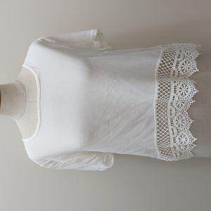 Forever 21 white crop top size M